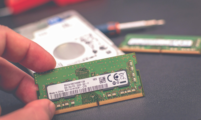 Smartphone, gaming console prices surge globally amid memory chip shortage 1 A memory chip. Photo by Unsplash/Heliberto Arias