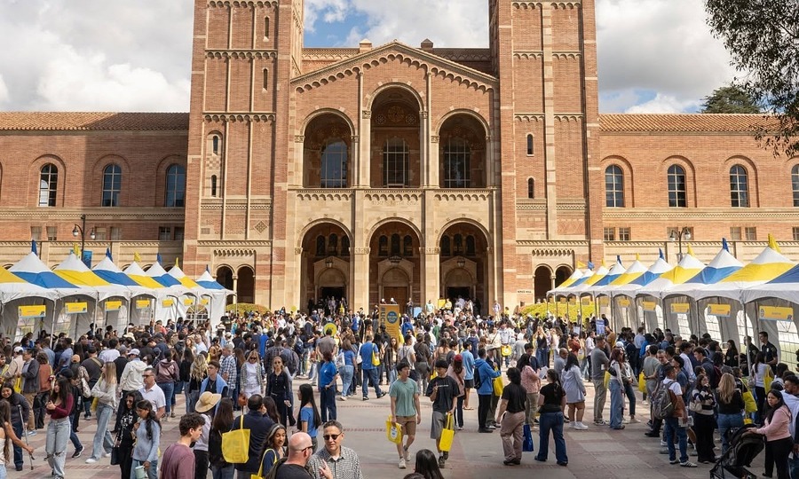 US professors' salaries fall behind inflation amid growing job insecurity