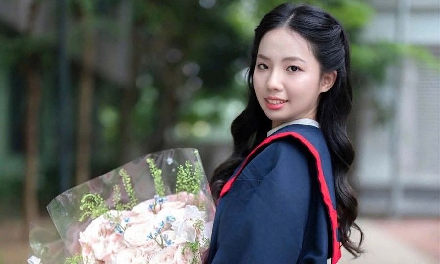 Hanoi student wins places at China's most elite universities Tsinghua, Peking, and Fudan