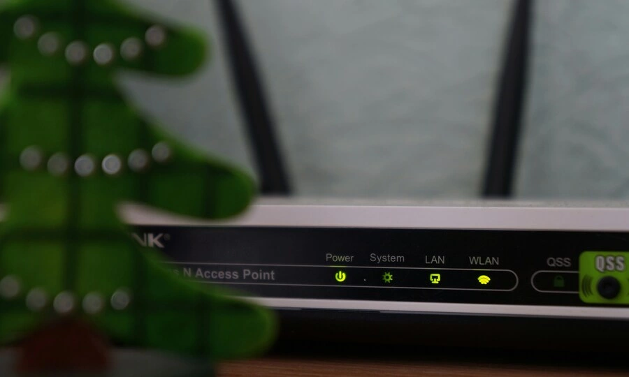 Which Asian country has the cheapest internet in the world?