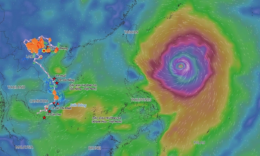 Super Typhoon Bavi, roughly the width of France, disrupts 18 SIA and Scoot flights