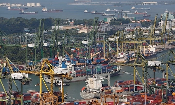 Asia's richest nation remains world's leading maritime center in 2026