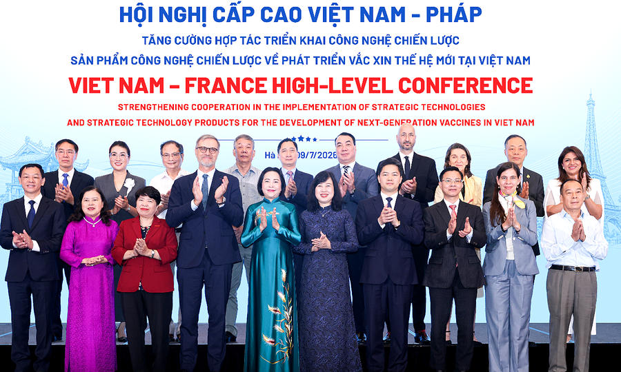 Vietnam, France deepen cooperation to localize vaccine manufacturing