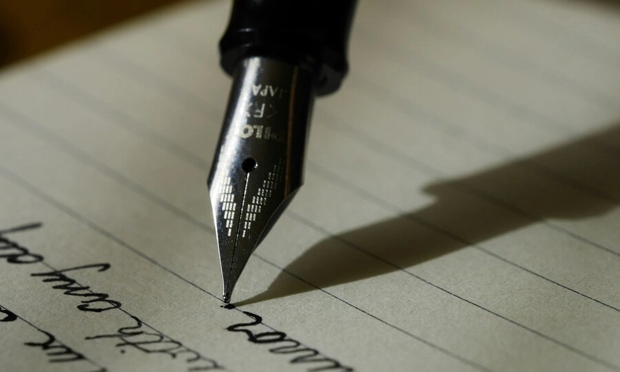 19yo writes will to leave his $3M estate to childhood friend instead of stepparents