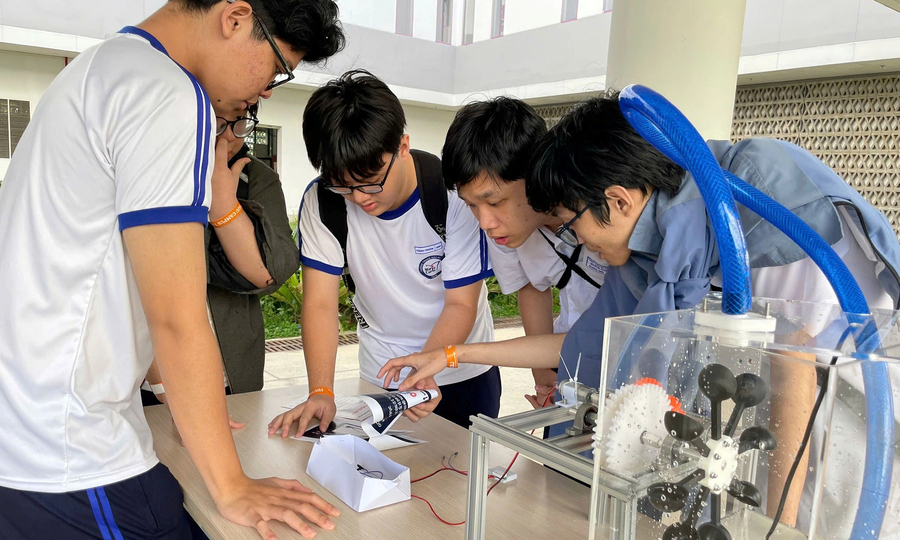 More students choose STEM as Vietnam ramps up drive for skilled workforce