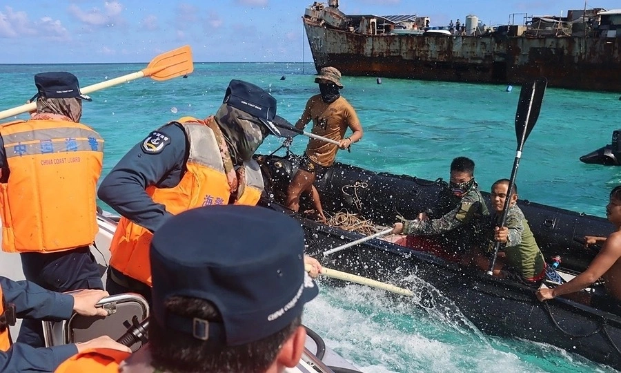 Vietnam calls on China, Philippines to exercise restraint in East Sea