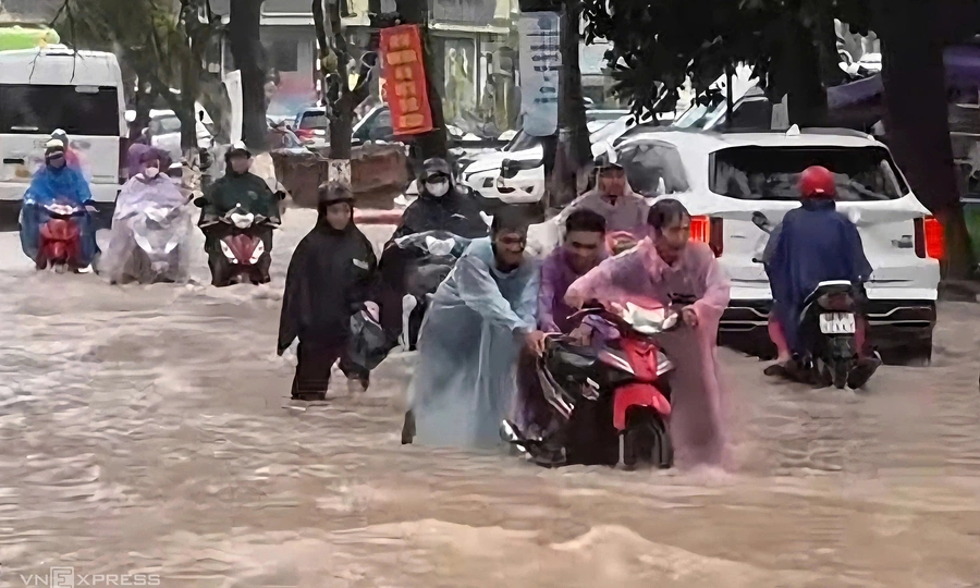 Vietnam's largest island Phu Quoc flooded as Storm Noul brings heavy rains