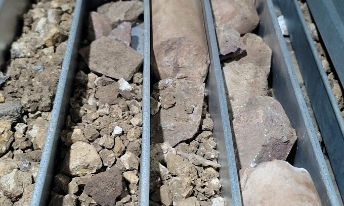 Rare earth from a mine in Southeast Asia. Photo by VnExpress/Gia Chinh