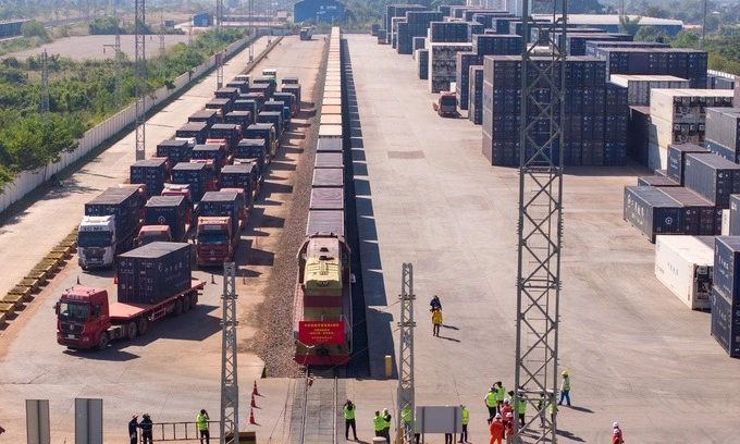Photo: e.vnexpress.net China-ASEAN Trade Grows as Regional Supply Chains Deepen