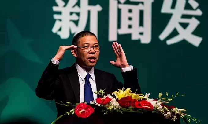 China’s former richest man Zhong Shanshan slams e-commerce platforms for stifling physical retail, worsening price wars China’s former richest man Zhong Shanshan slams e-commerce platforms for stifling physical retail, worsening price wars