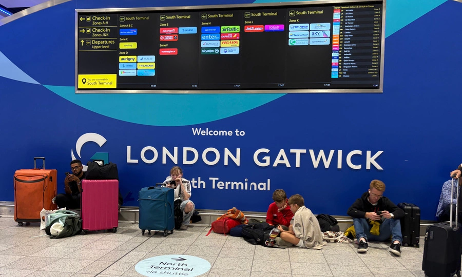 Technical Failure in UK Air Traffic Control Causes Widespread Flight Cancellations