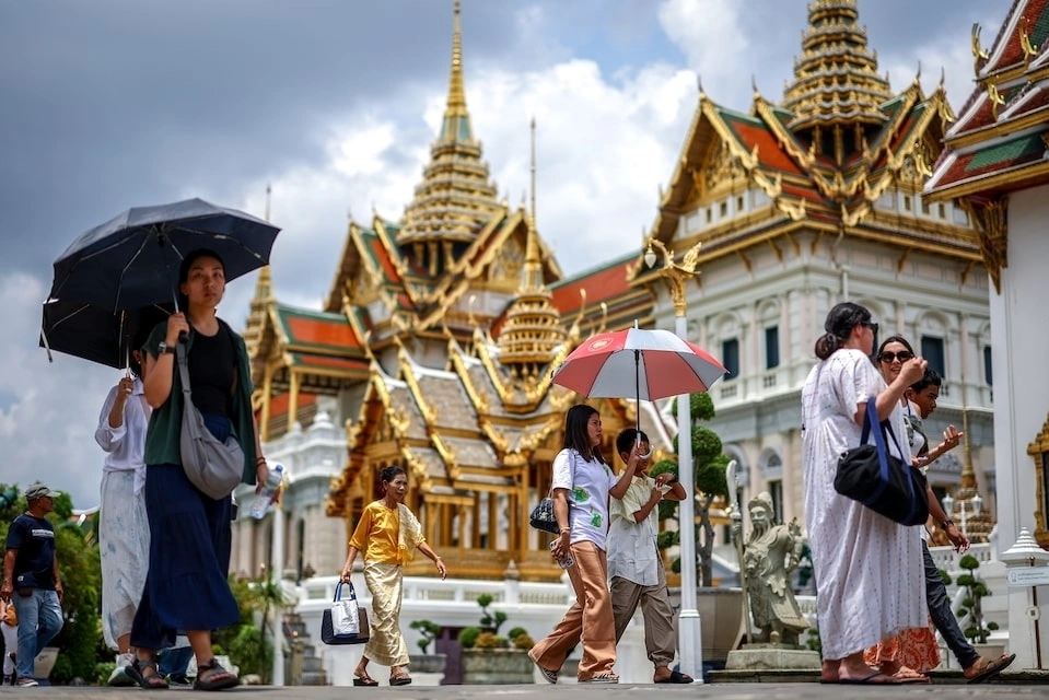 Visitors inside the Grand Palace, one of the most popular tourist spots in Bangkok, June 7, 2025. Photo by Reuters