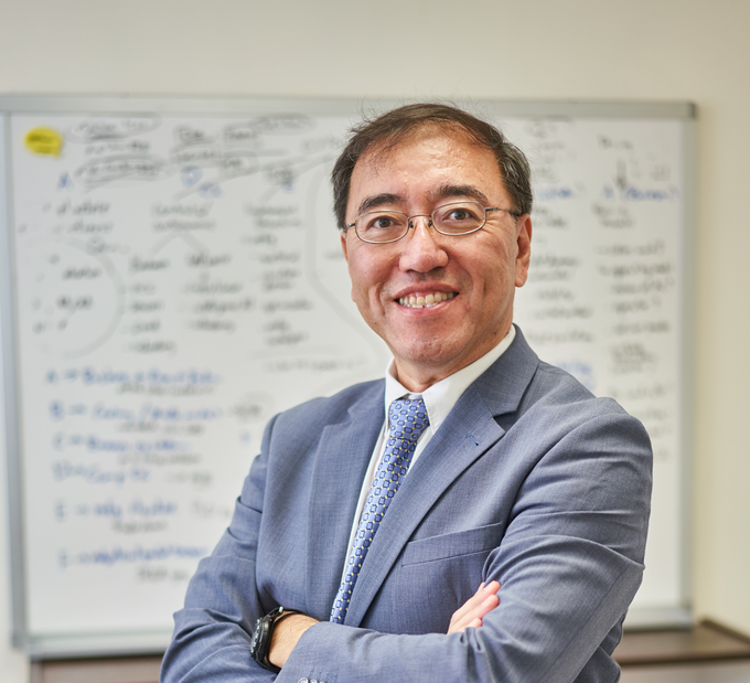 Nanyang Technological Universitys professor, James Wang. Photo courtesy of Vertical Flight Society
