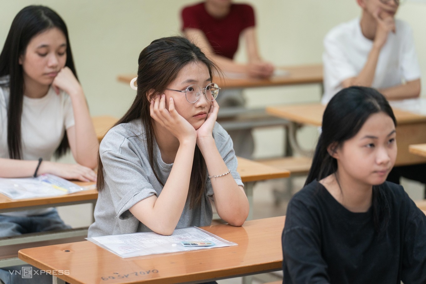 Students sit the high-school graduation exam in Hanoi, June 2026. Photo by VnExpress/Hoang Giang