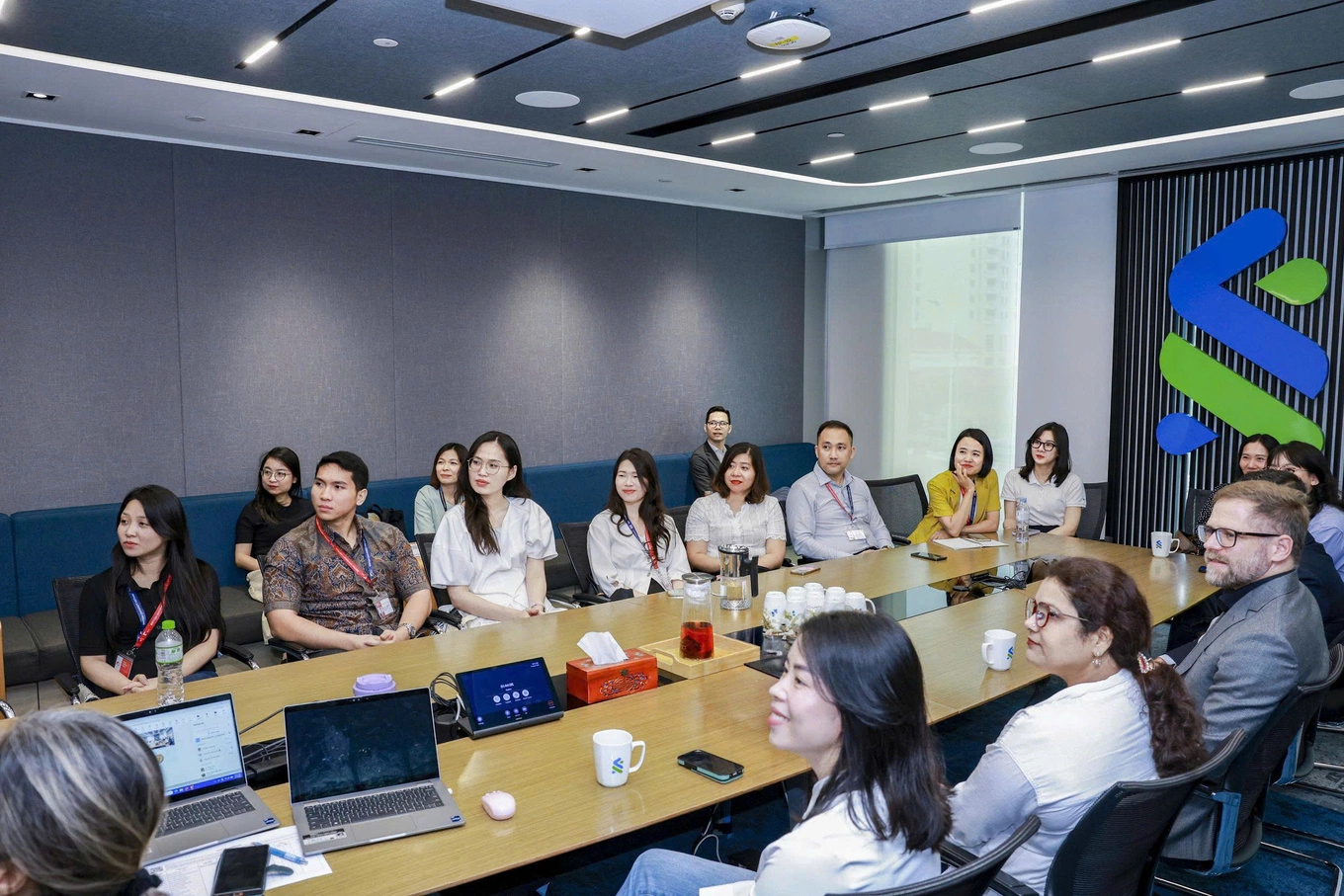 MBA students at BUV participate in an industry field trip to learn about business operations and management practices. Photo courtesy of the university