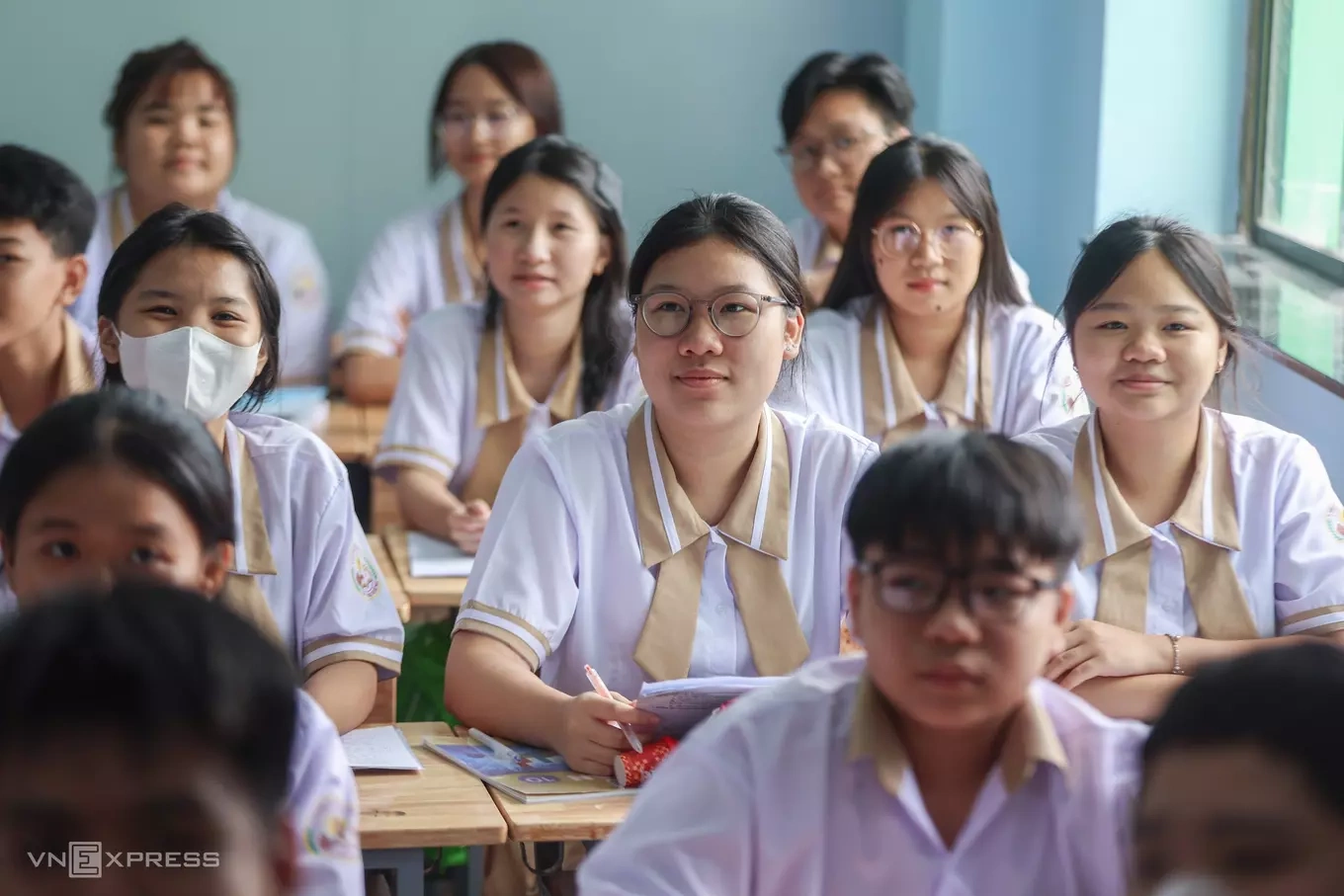 Students at Le Thi Rieng Primary, Secondary and High School in Ho Chi Minh City’s Thoi An Ward in September. Photo by Quynh Tran