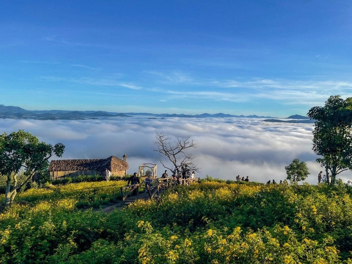 A view of the Cau Go area in Da Lat, a popular tourist destination in Vietnams Central Highlands. Photo by VnExpress/Kim Nhan