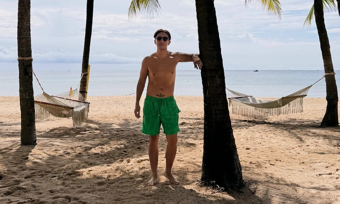 Hong Kong actor Shaun Tam poses during a trip to Phu Quoc Island. Photo courtesy of his Instagram