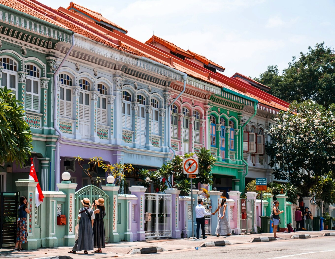 Joo Chiat is a popular street of its residential conservation. You can find Peranakan (Malay and Chinese interracial marriage) culture in Singapore on Mar. 29, 2020. Photo by Unsplash